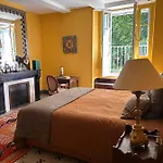 Chateau La Bruguiere 4*
