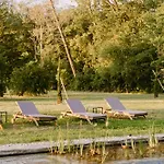 Chateau La Bruguiere 4* Tornac