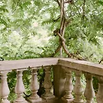 Гостевой дом Chateau La Bruguiere 4*