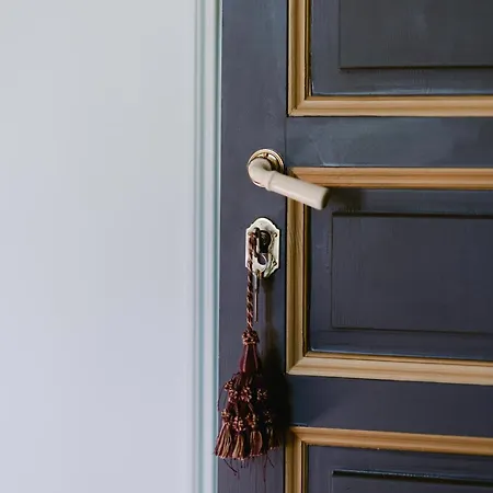 Chateau La Bruguiere 4*