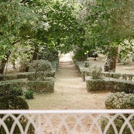 Chateau La Bruguiere 4* Tornac