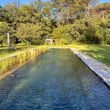 Chateau La Bruguiere 4*