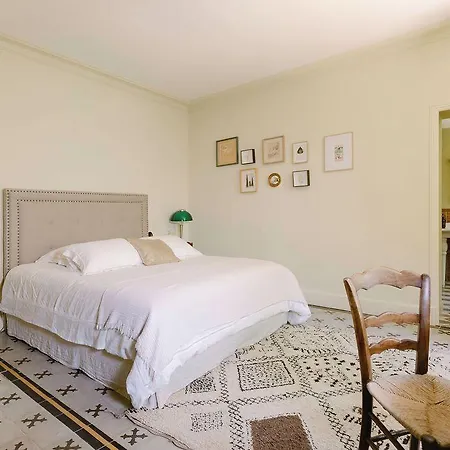 Chateau La Bruguiere Pensión 4*